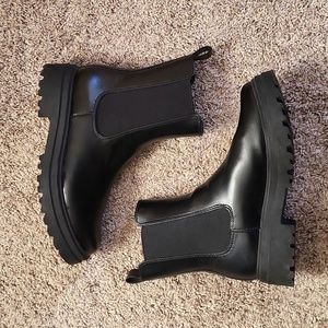 Womens Chelsea boot